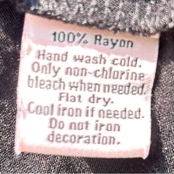 #m Juicy Couture graphic tank top - Picture 5 of 16